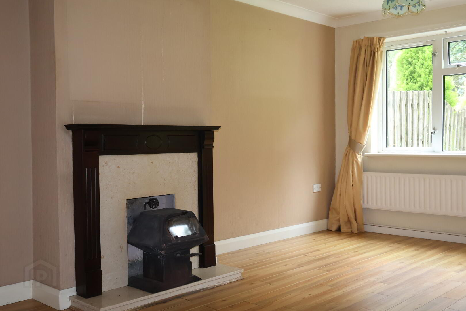 41 Wood Road 3 of 12