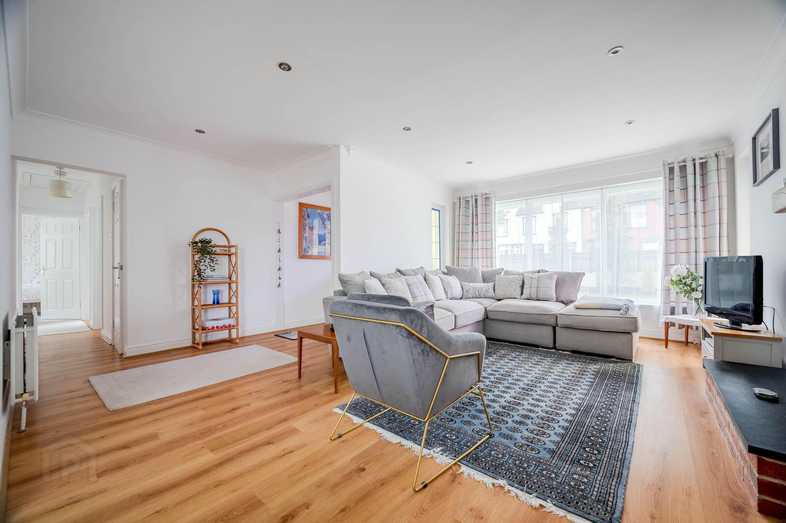 24 Millisle Road 4 of 19