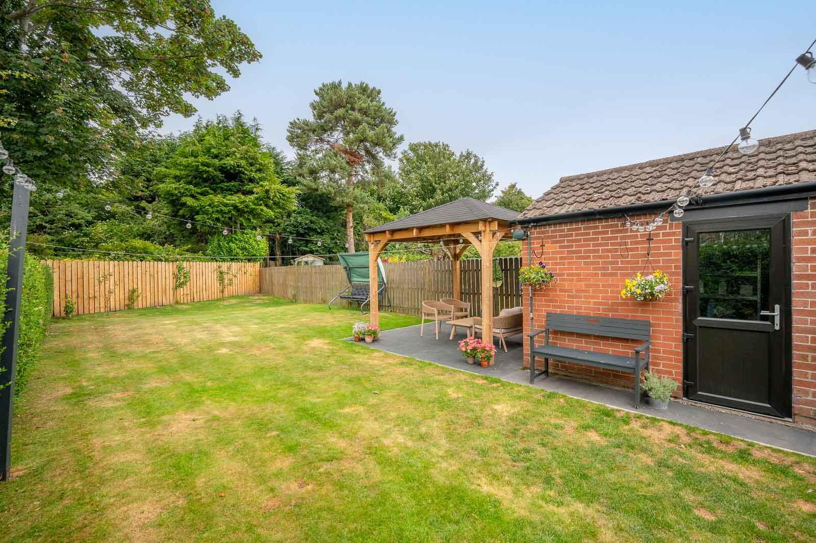 56 Kingsdale Park 26 of 28