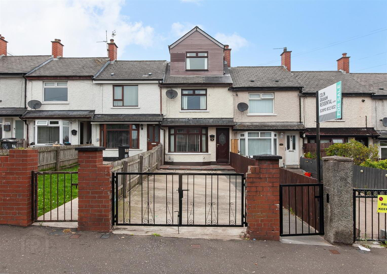 120 Brompton Park 1 of 13