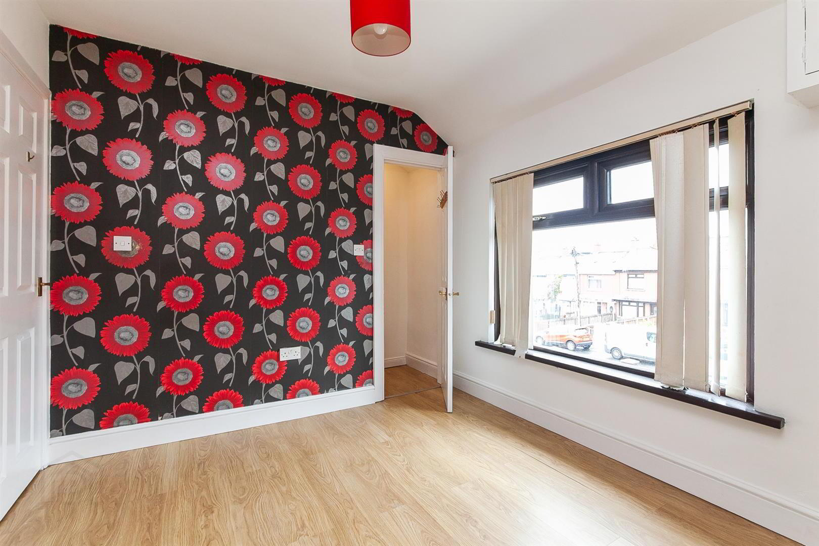 120 Brompton Park 7 of 13