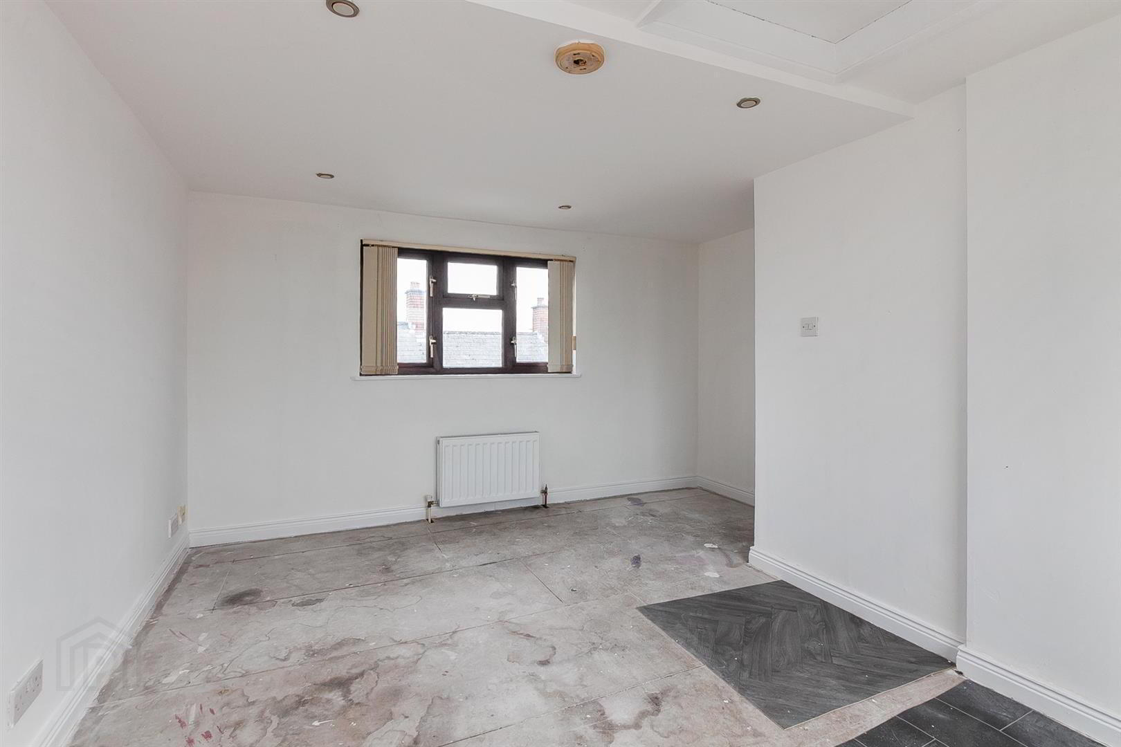 120 Brompton Park 12 of 13