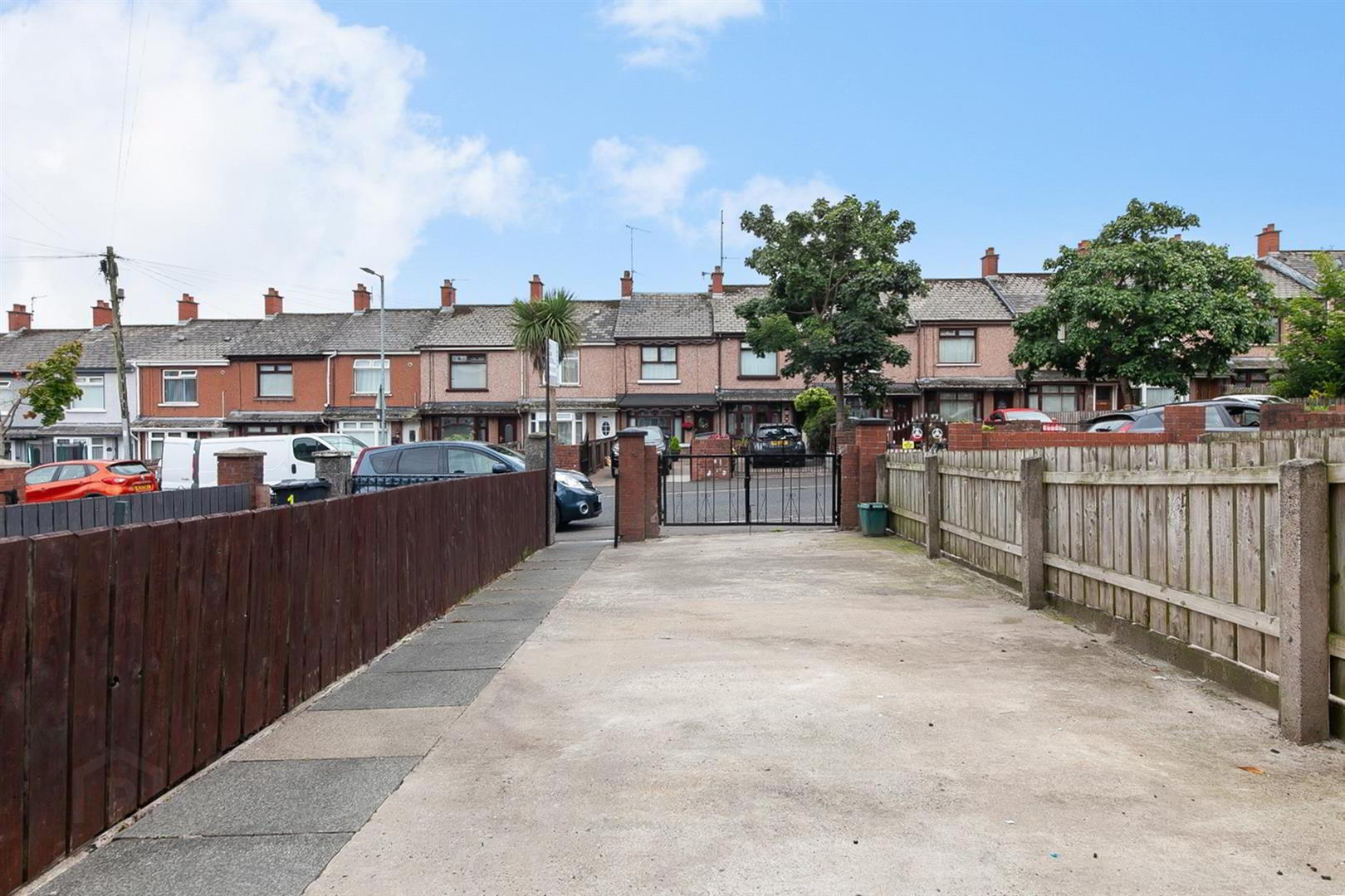 120 Brompton Park 13 of 13