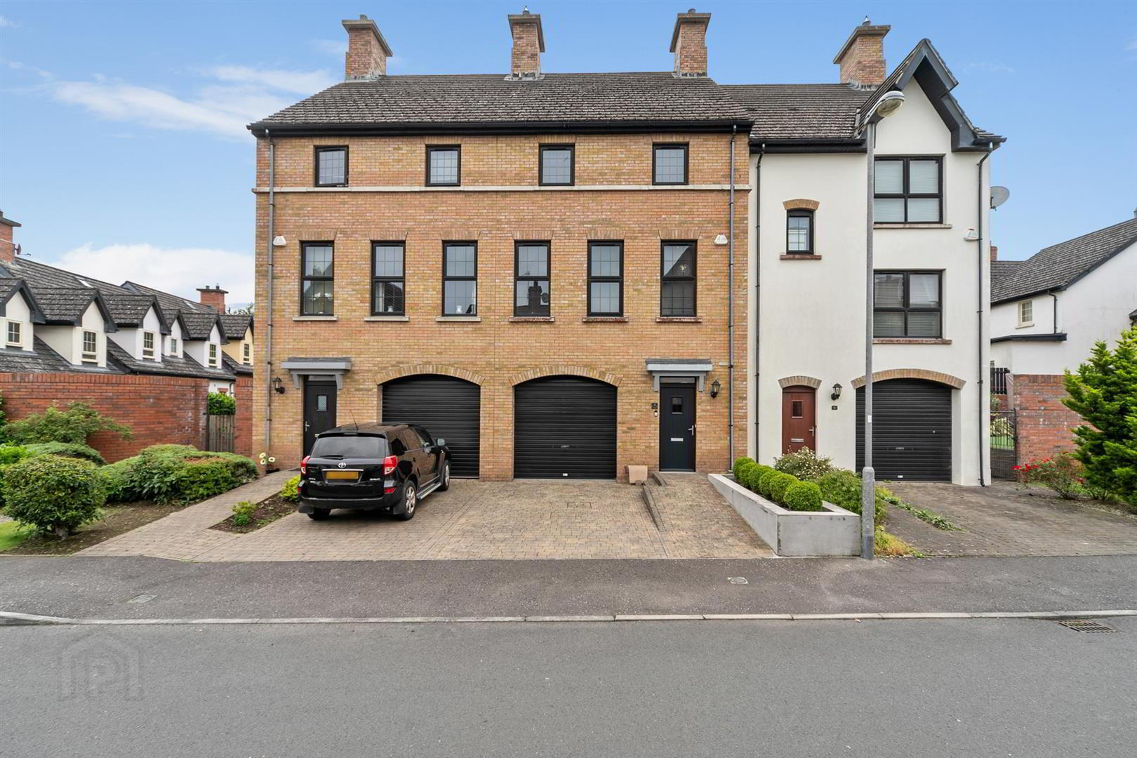 4 Bracken Hill Avenue 1 of 36