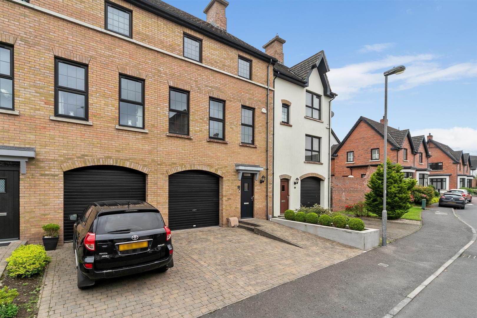 property description image