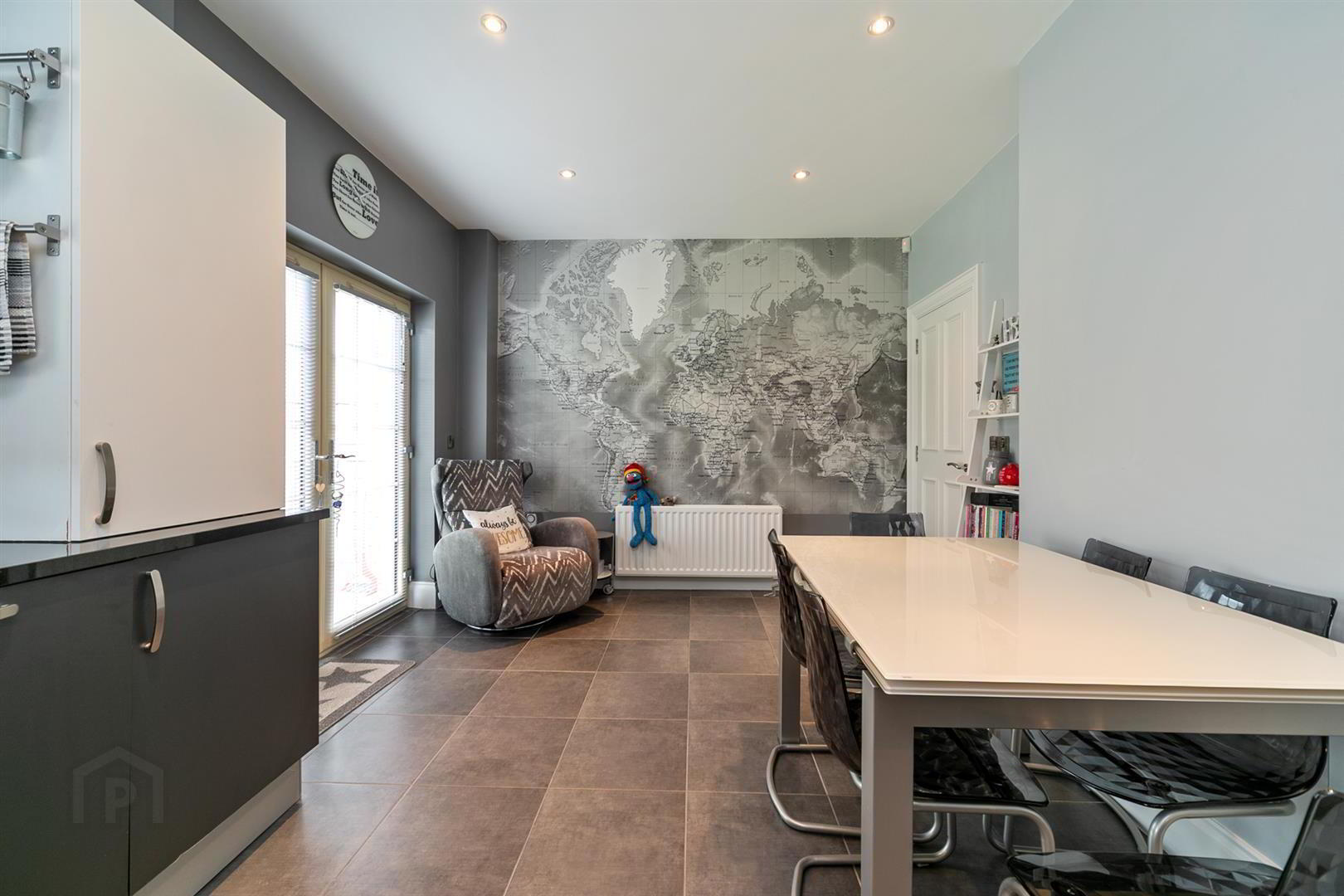 4 Bracken Hill Avenue 15 of 36