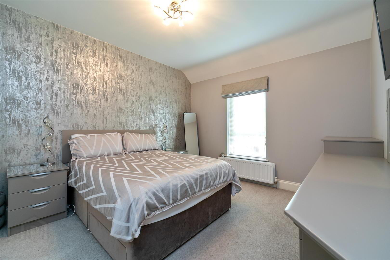 4 Bracken Hill Avenue 19 of 36