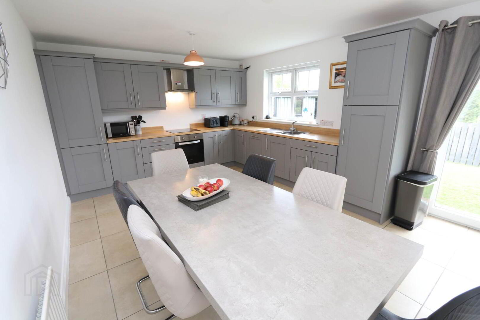 21 Killygullan Drive 9 of 44