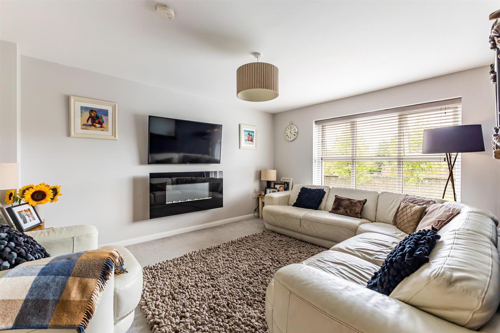 20 Todds Hill 4 of 21