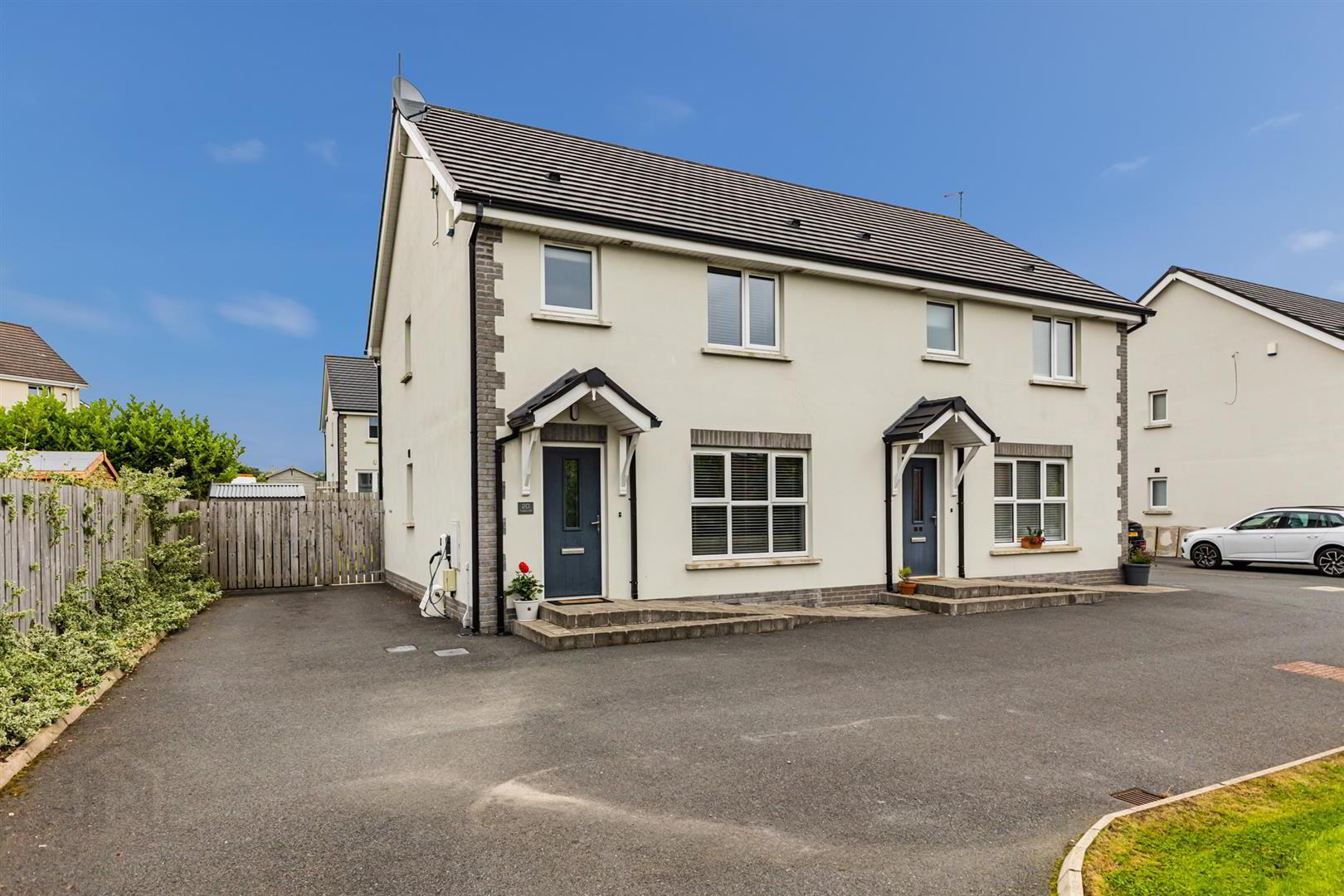 20 Todds Hill 1 of 21