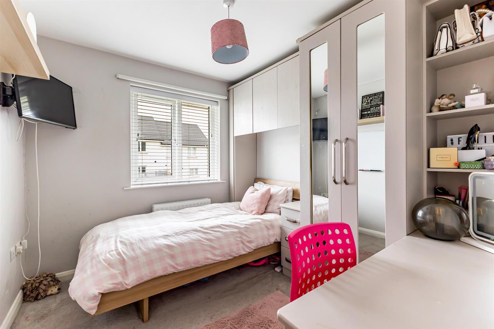 20 Todds Hill 15 of 21