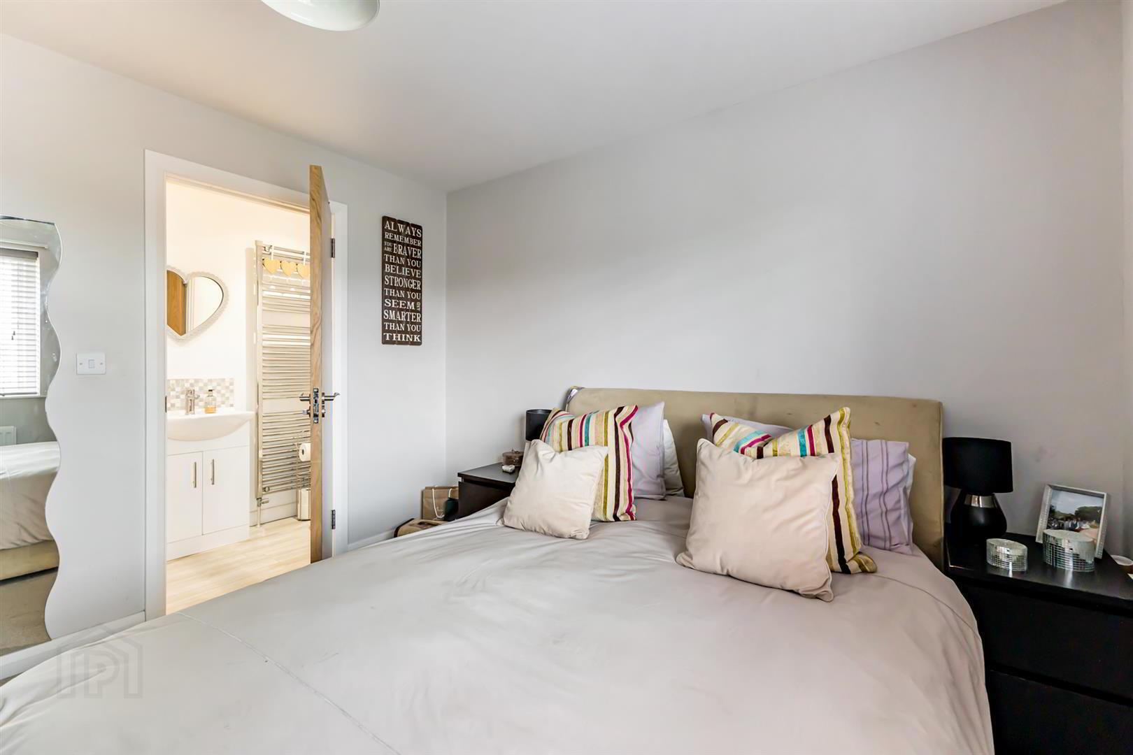 20 Todds Hill 13 of 21