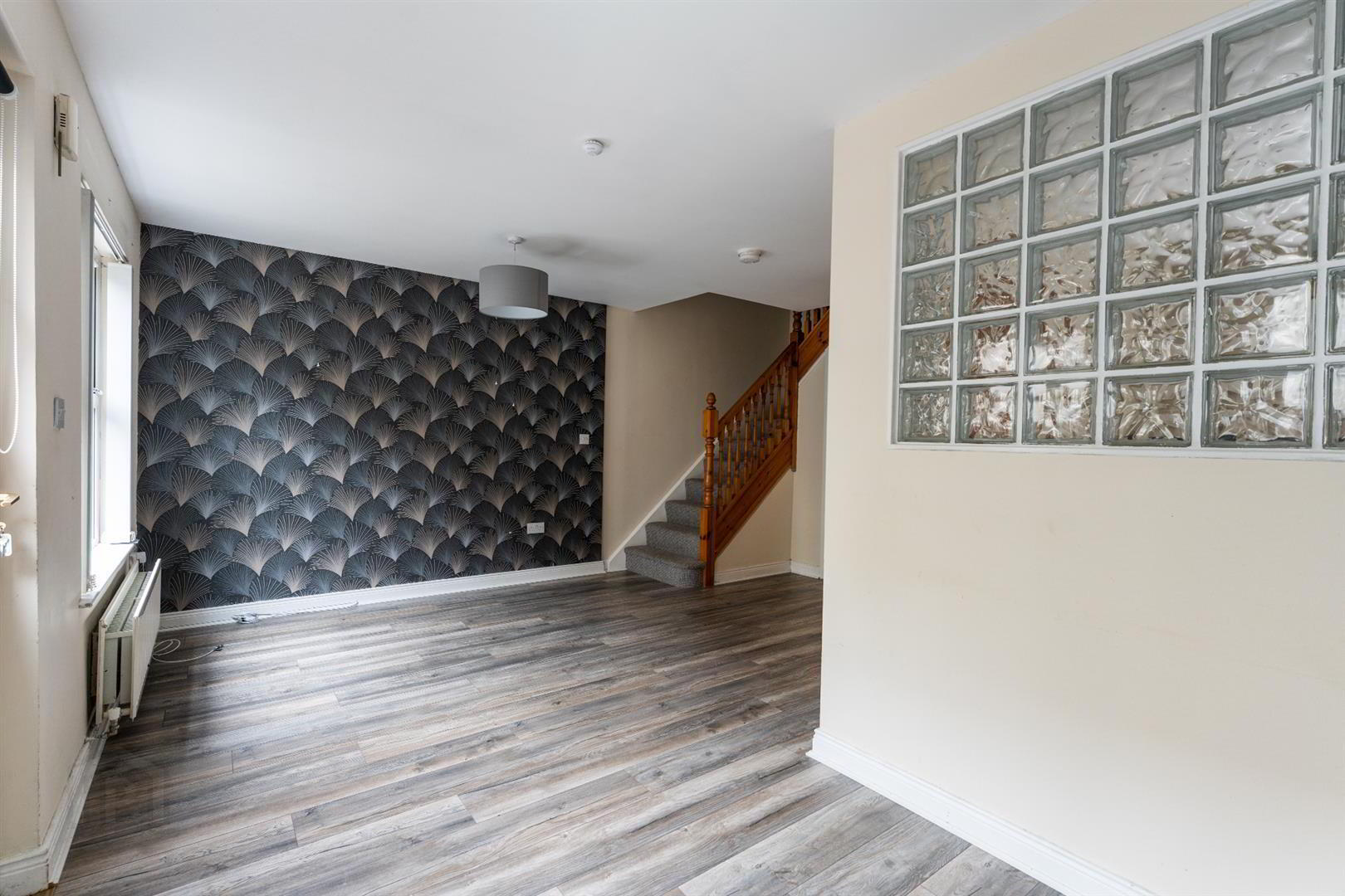 10 East Street Court 5 of 15