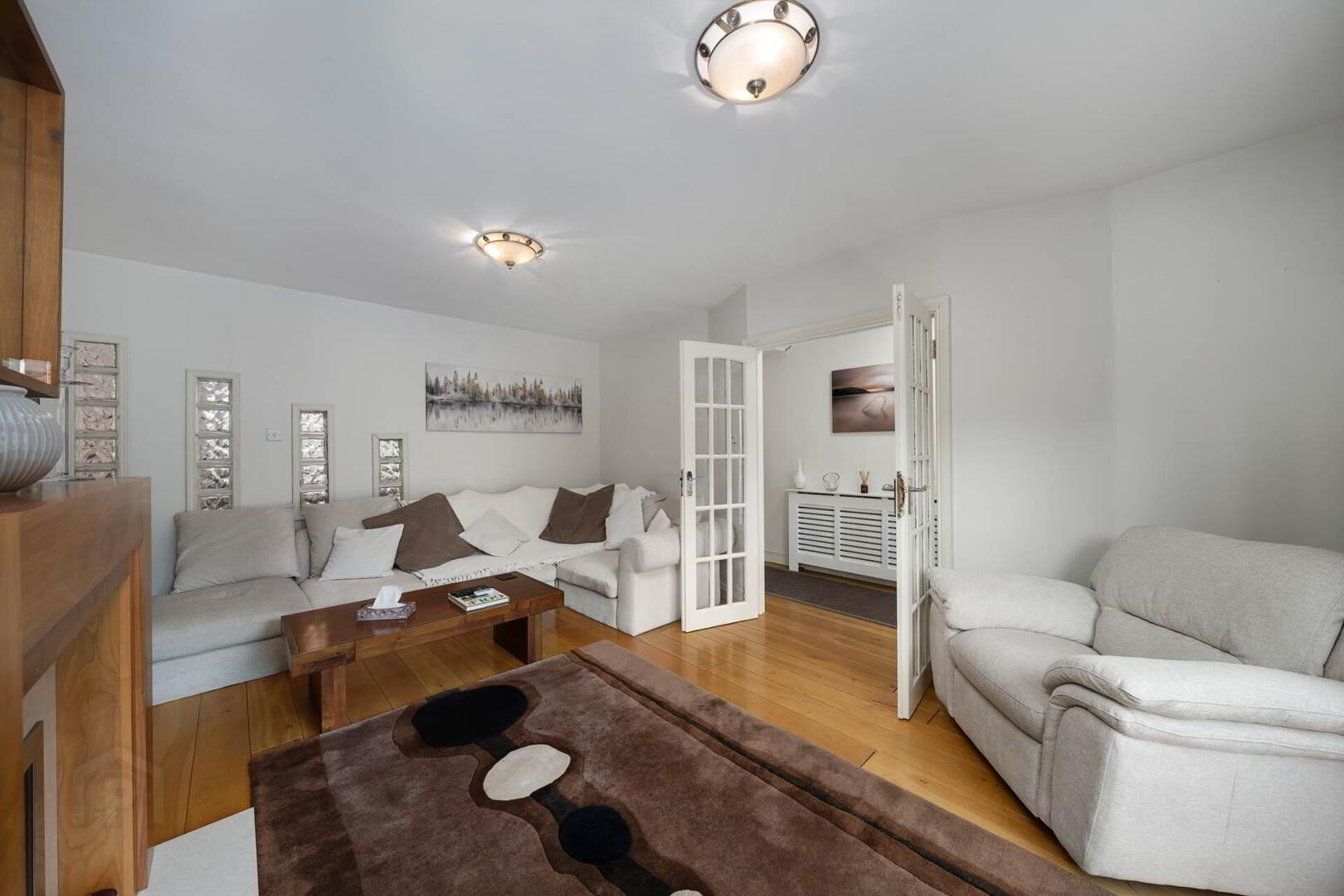 293 Blackhorse Avenue 7 of 38