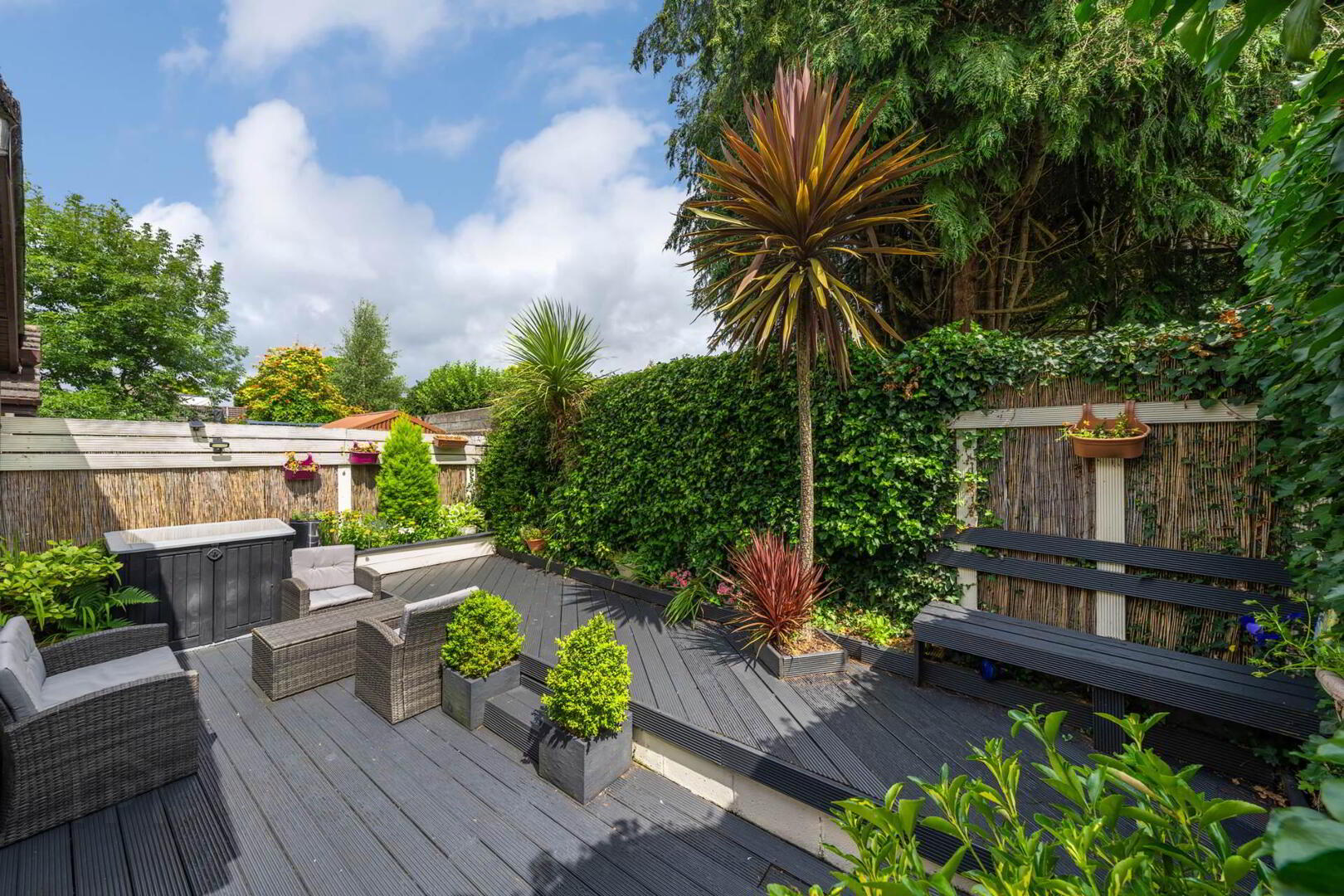 293 Blackhorse Avenue 16 of 38