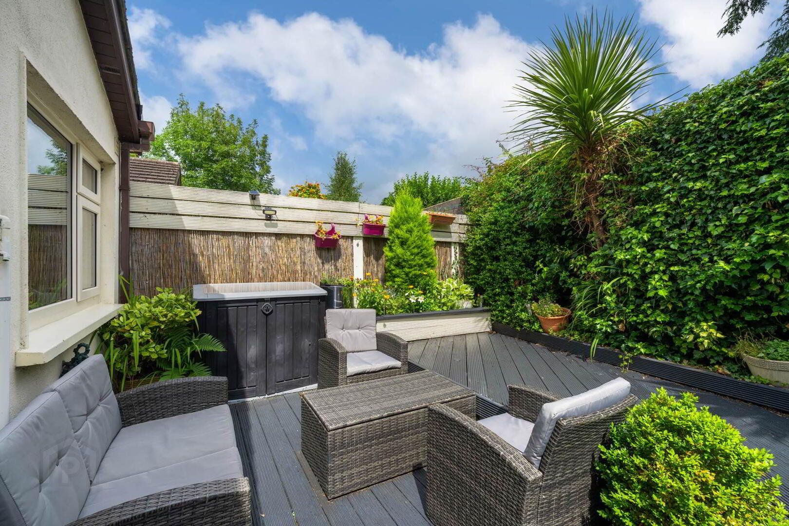 293 Blackhorse Avenue 18 of 38