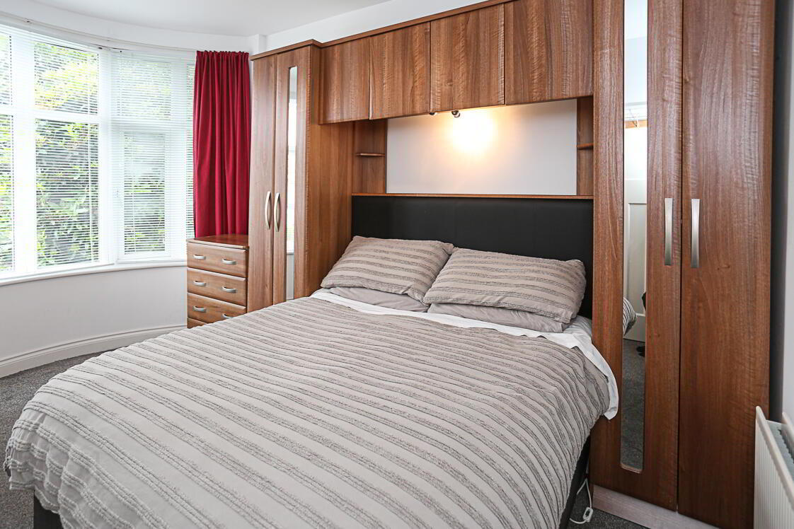 16 Donard Avenue 6 of 25