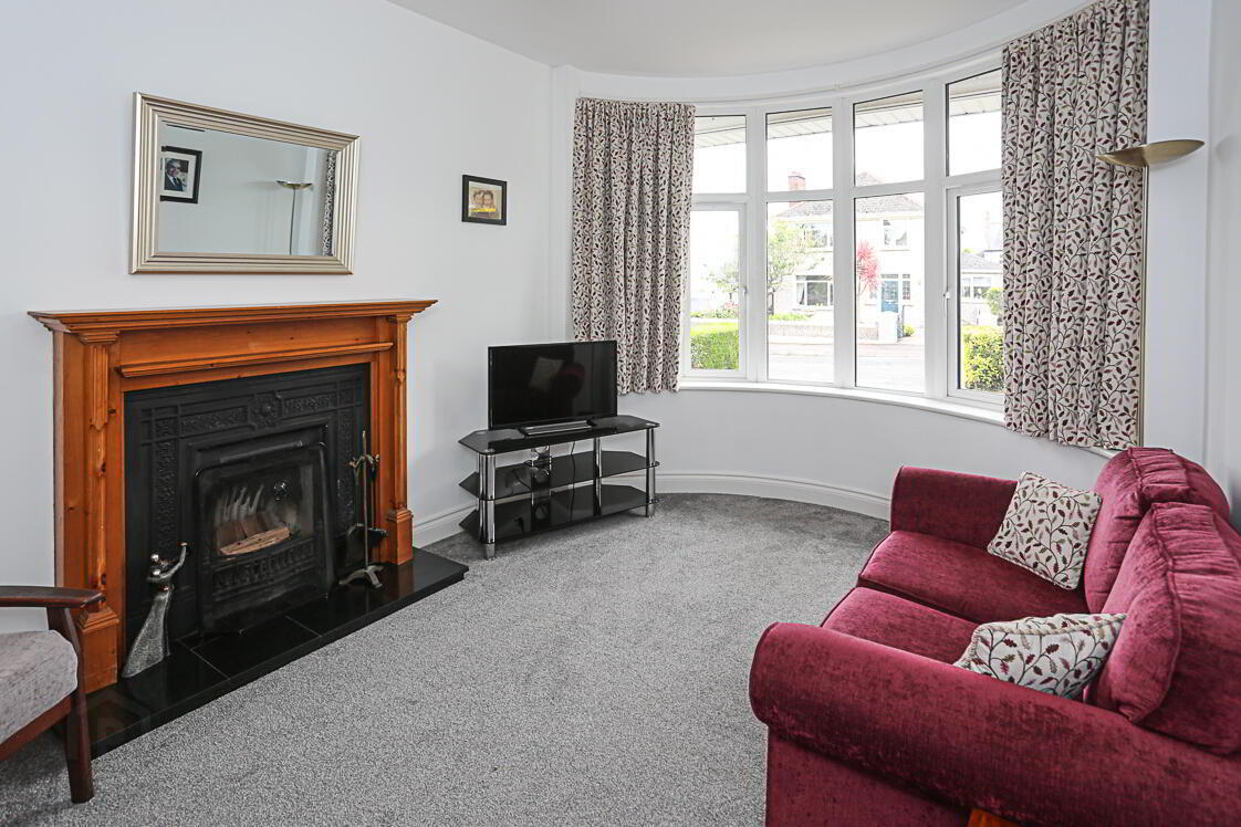 16 Donard Avenue 2 of 25