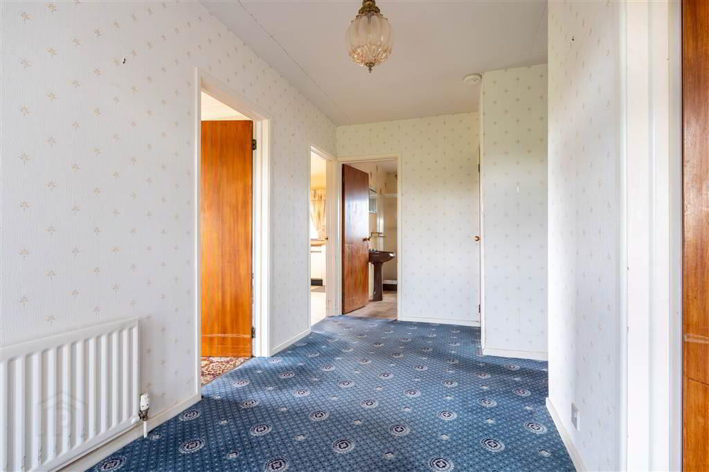 66 Carnlough Road 5 of 34