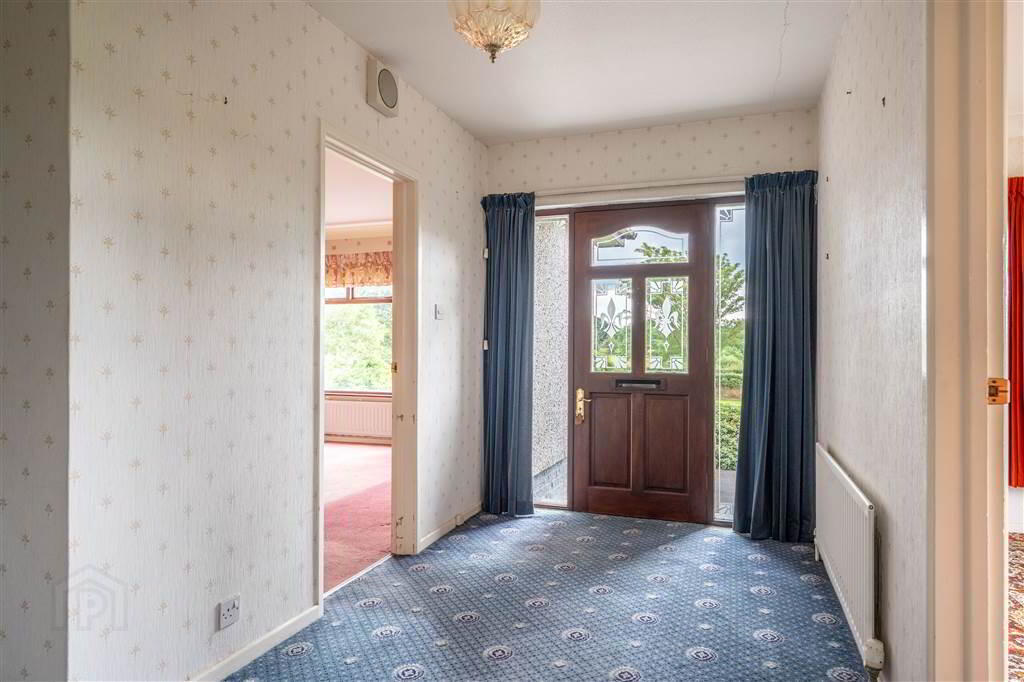 66 Carnlough Road 6 of 34