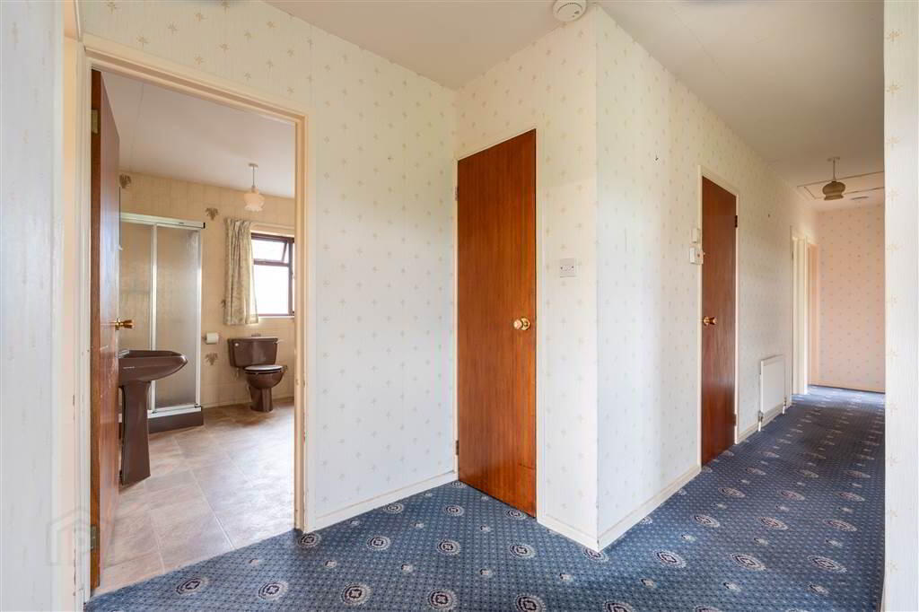 66 Carnlough Road 16 of 34