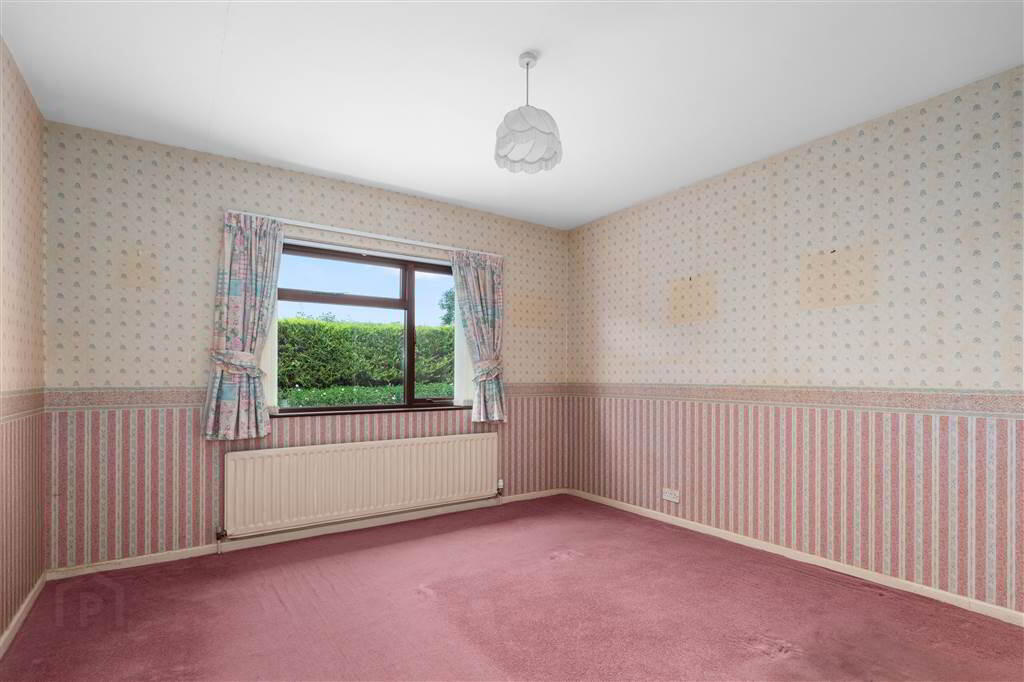66 Carnlough Road 19 of 34