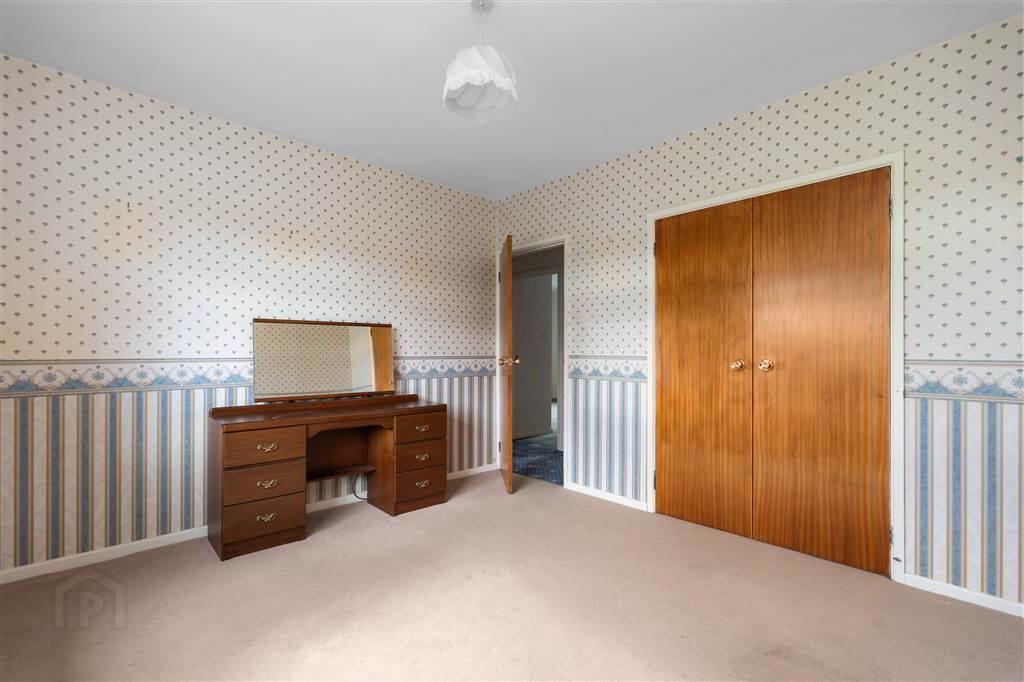 66 Carnlough Road 18 of 34