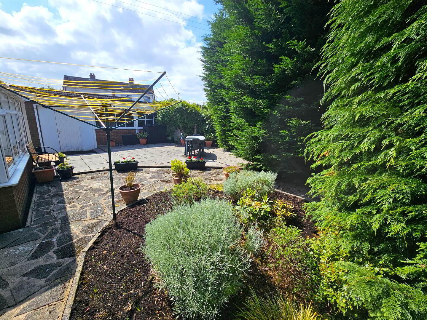 47 Cloverdale Crescent 24 of 28
