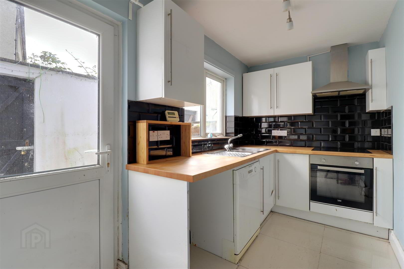 35 King Street 6 of 12