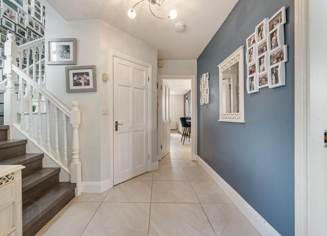 16 Castlebrook 2 of 19