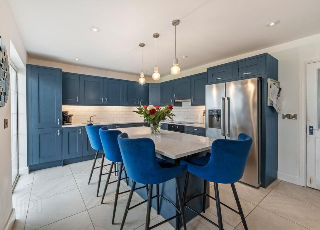 16 Castlebrook 9 of 19