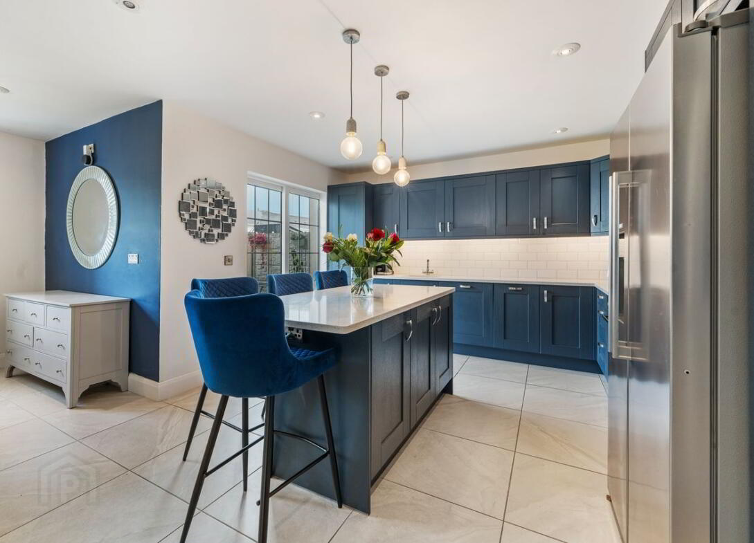 16 Castlebrook 8 of 19