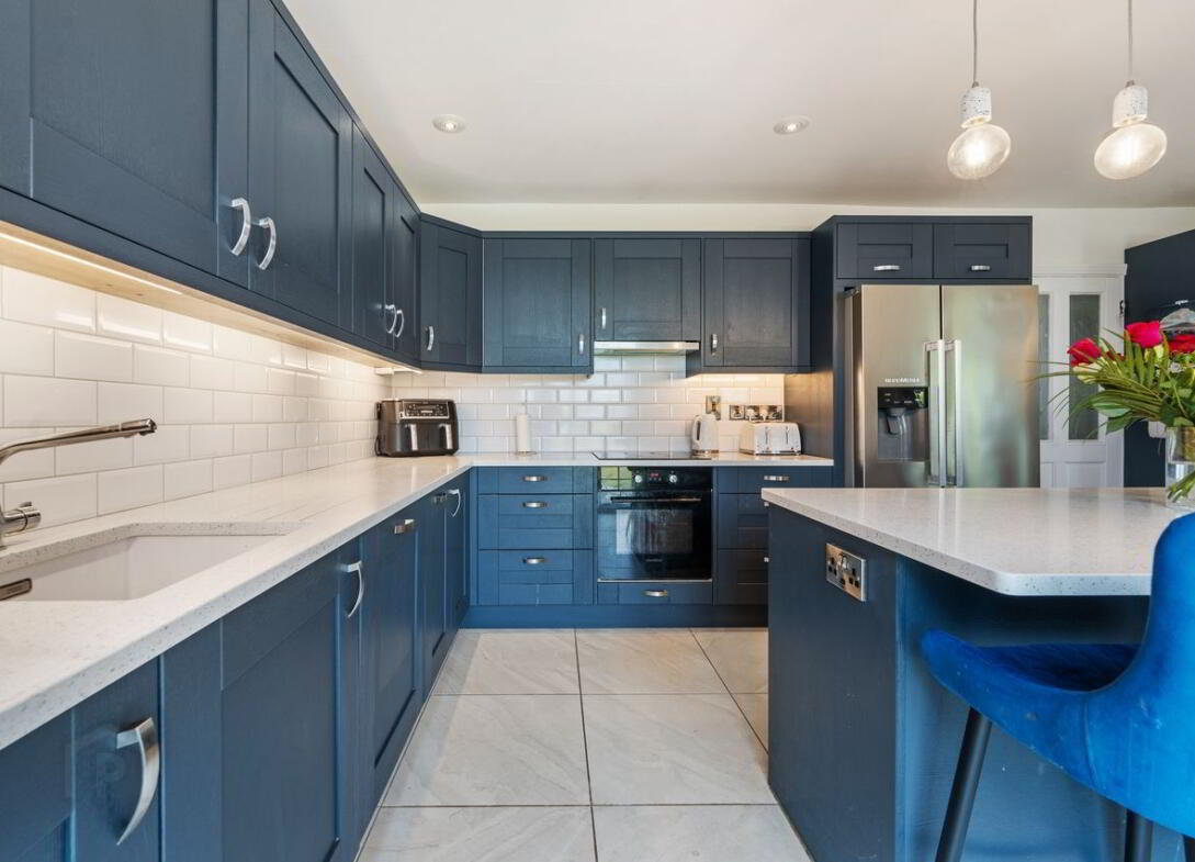16 Castlebrook 13 of 19