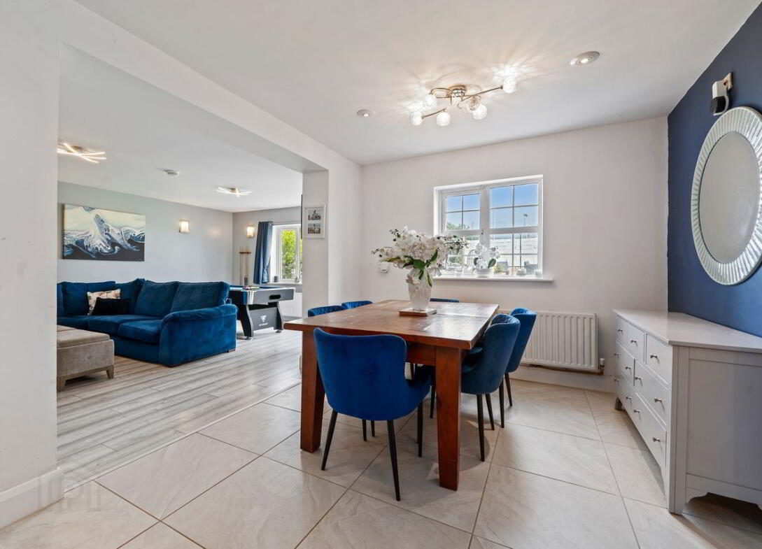 16 Castlebrook 15 of 19
