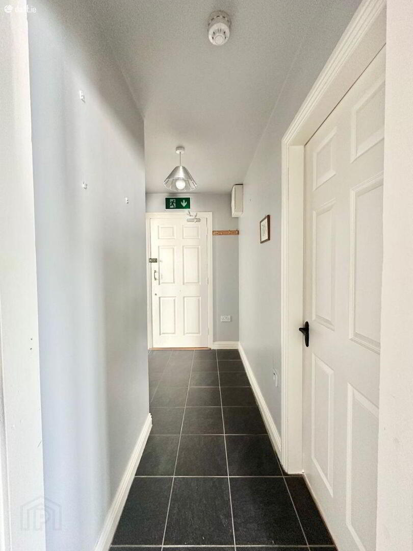 Apartment 4 Dawson Lane 6 of 11