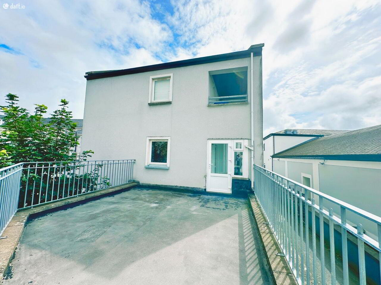property description image