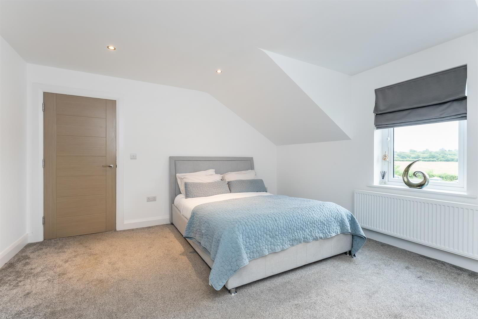 24d Crumlin Road 29 of 51