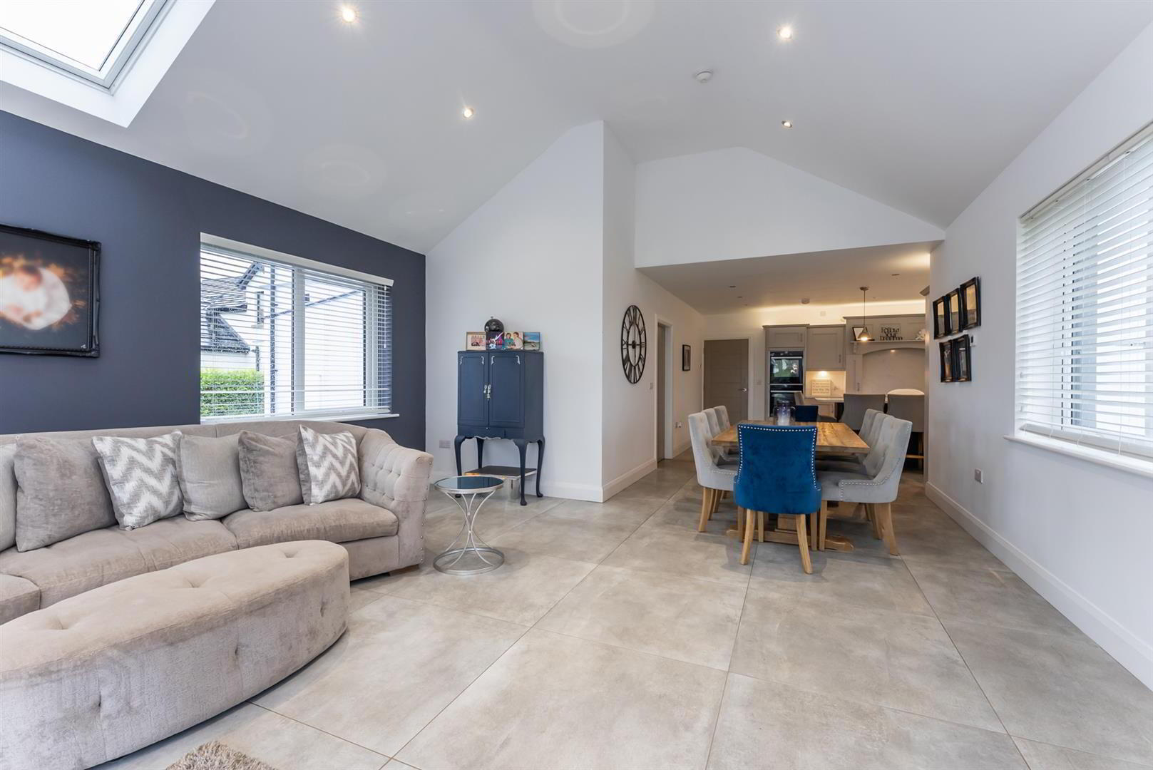 24d Crumlin Road 14 of 51