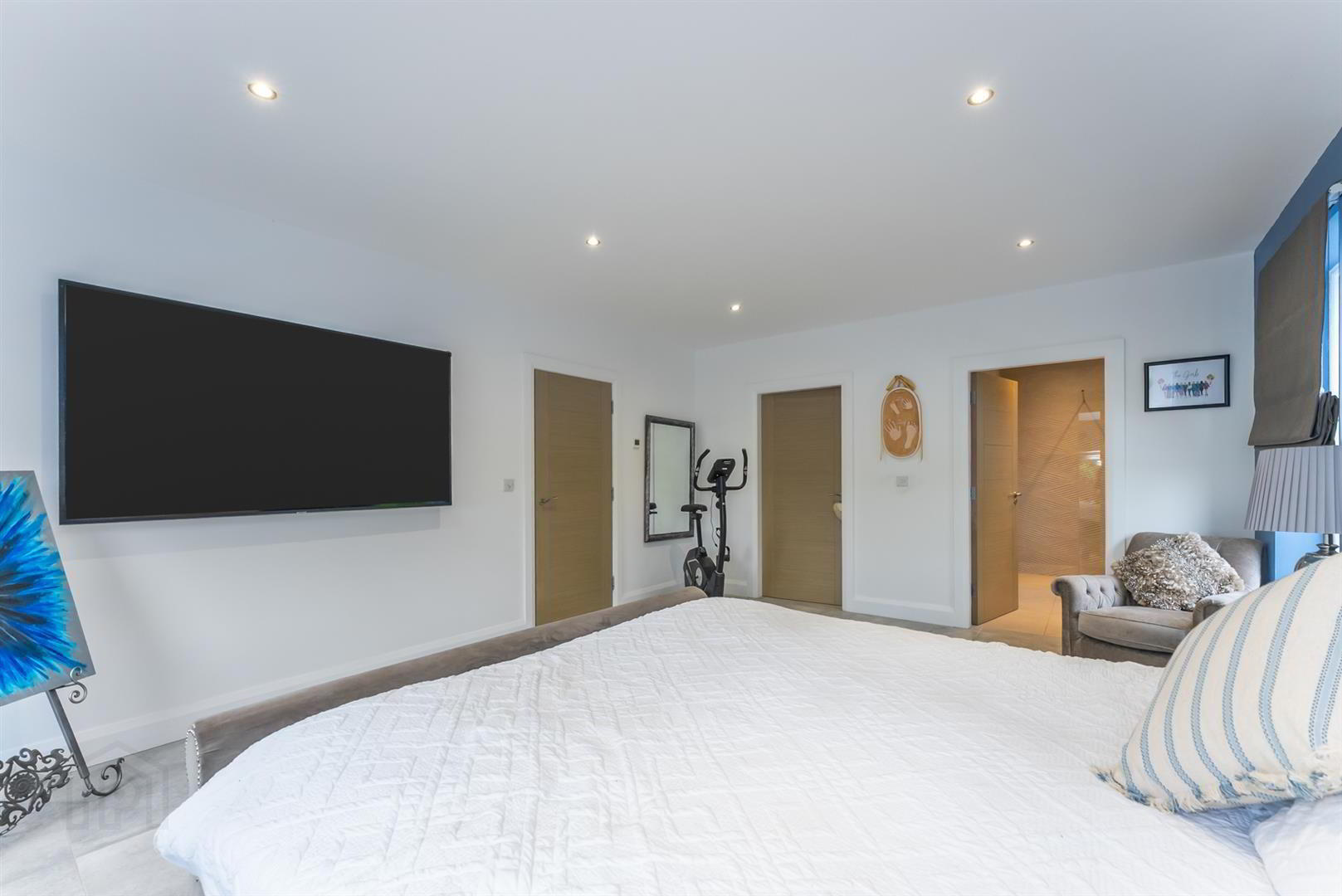 24d Crumlin Road 19 of 51