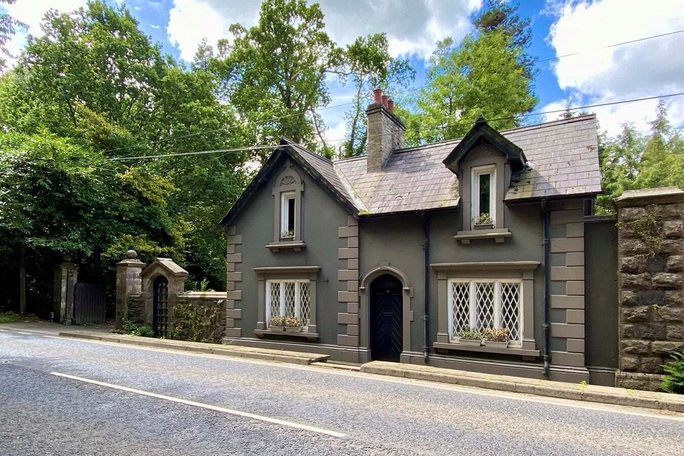 68 Moyallan Road 1 of 16