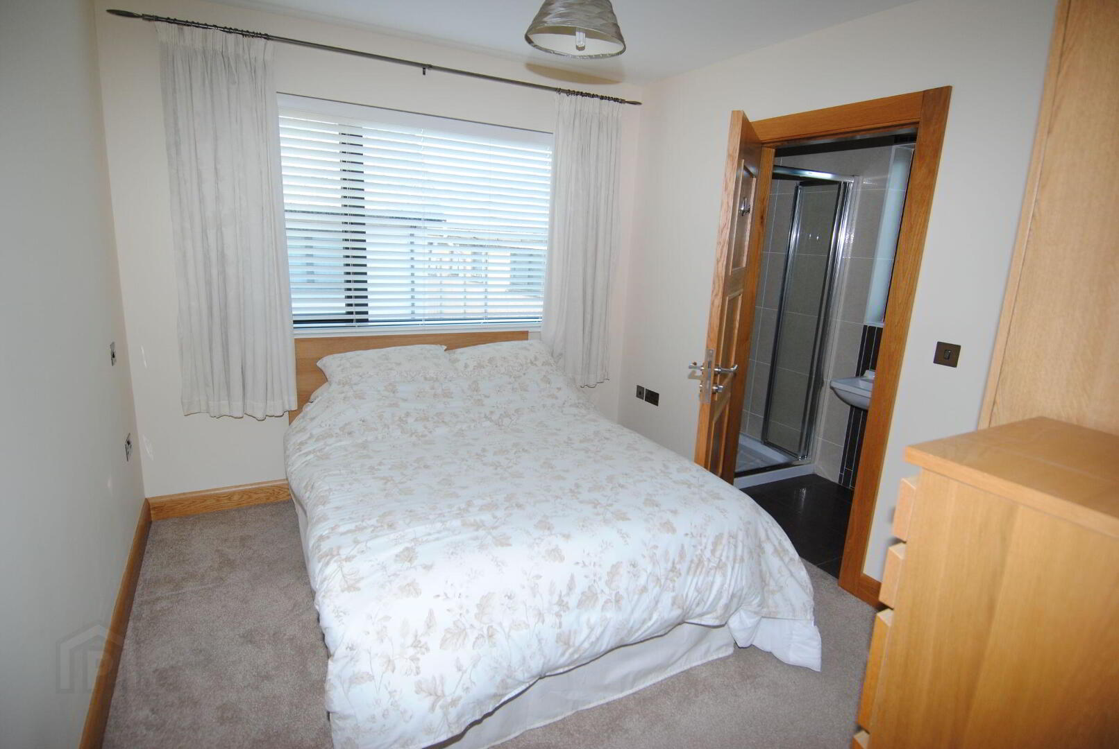 Apt 8 Barview House 11 of 22