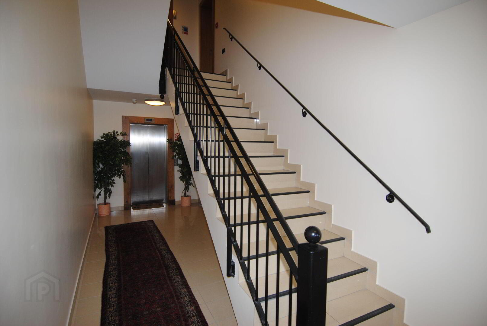 Apt 8 Barview House 21 of 22