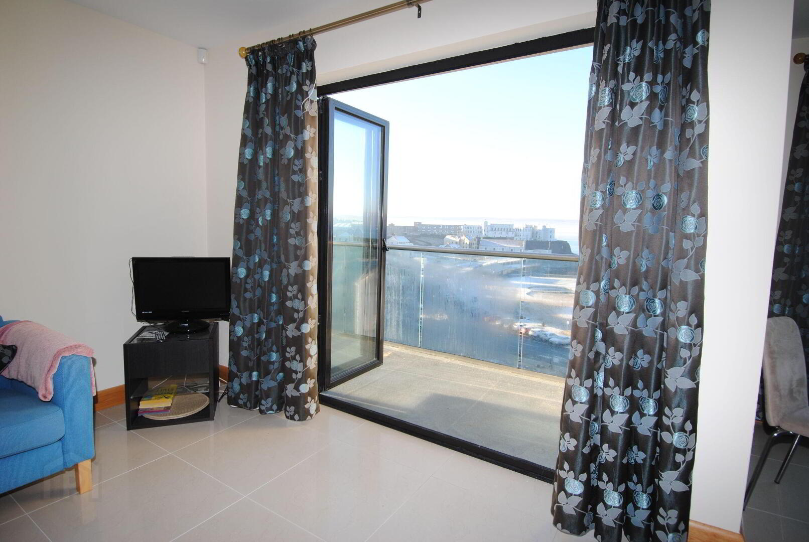 Apt 8 Barview House 18 of 22