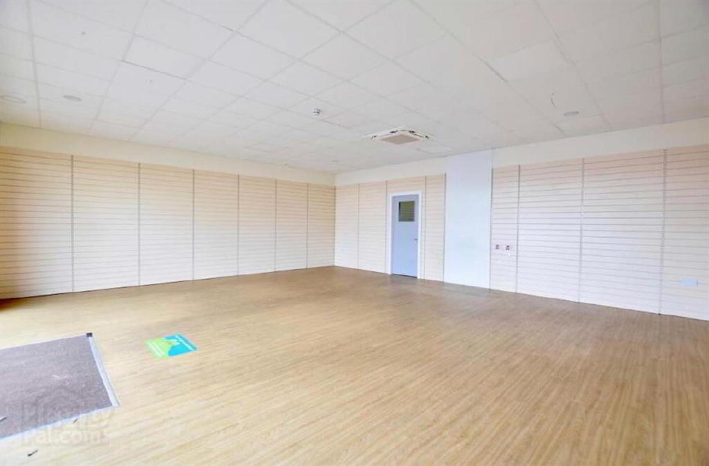 Unit 3 - 87/89 Westland Road South 2 of 4