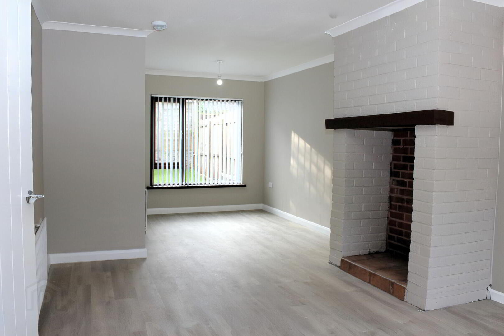 17 Meadowvale Crescent 2 of 12