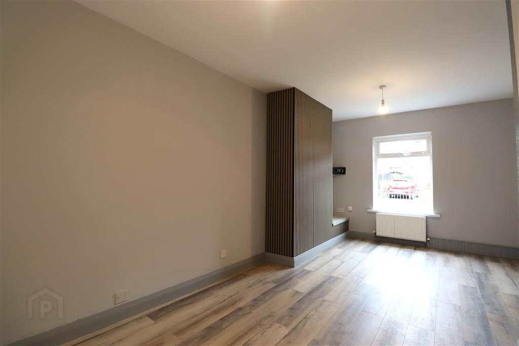 10 Windsor Avenue 5 of 18