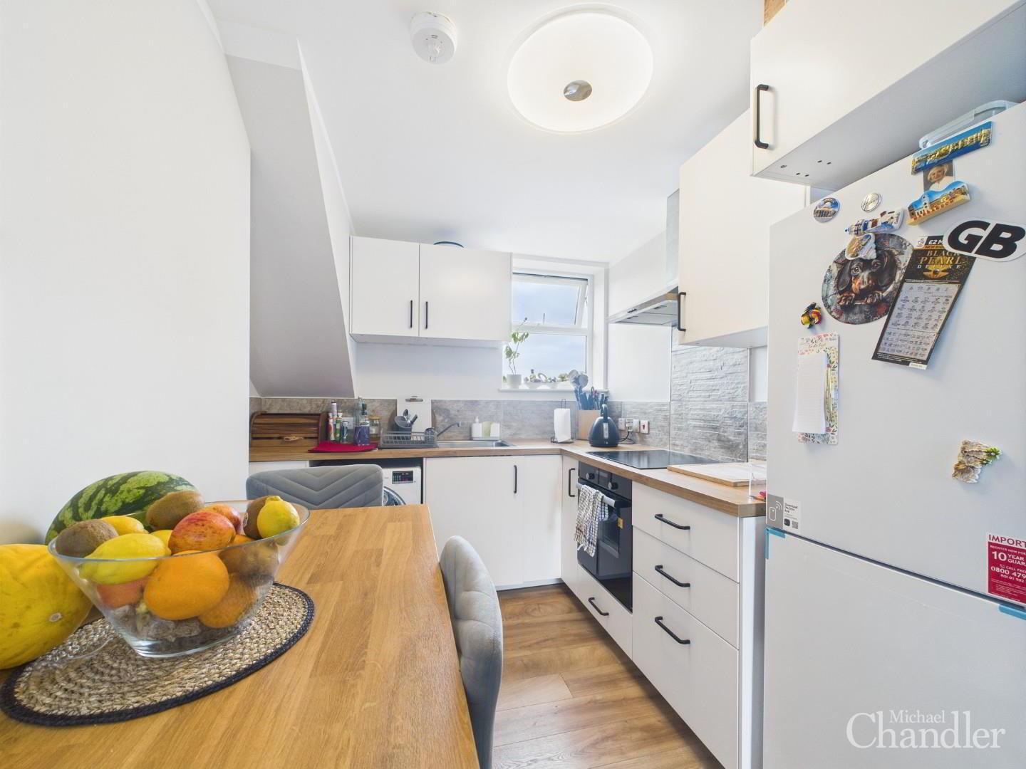 72b Cedar Avenue 6 of 10