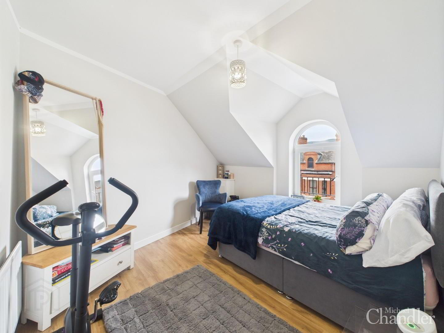 72b Cedar Avenue 7 of 10