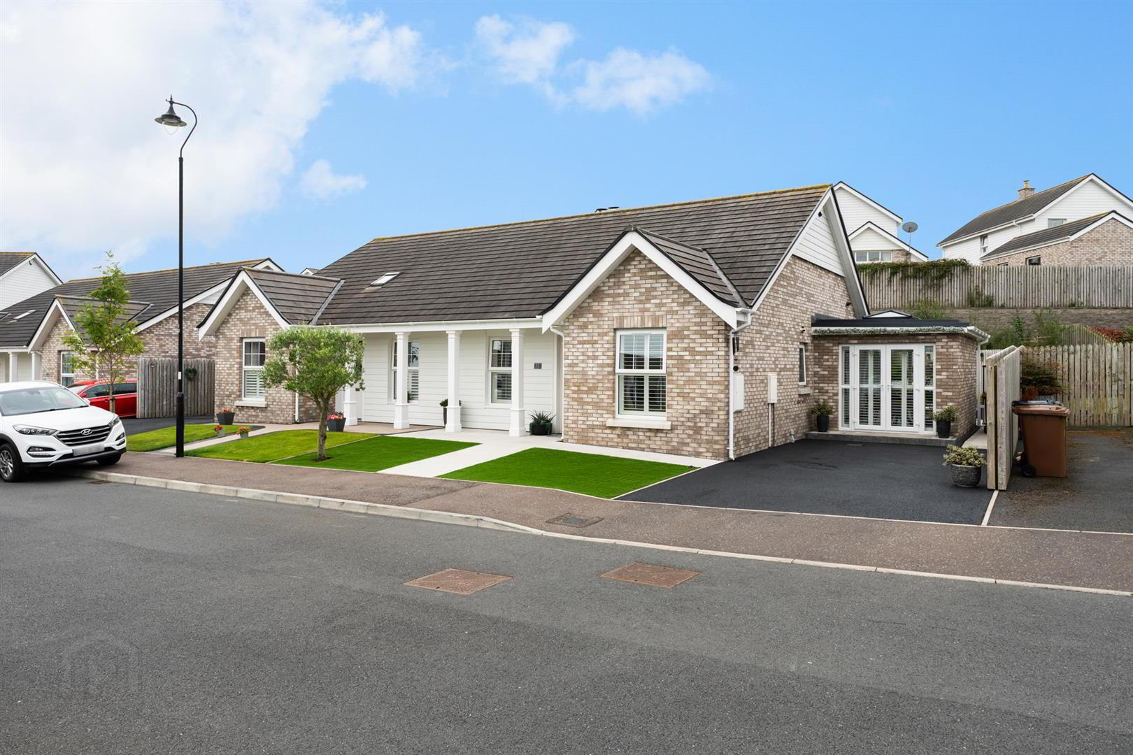 property description image