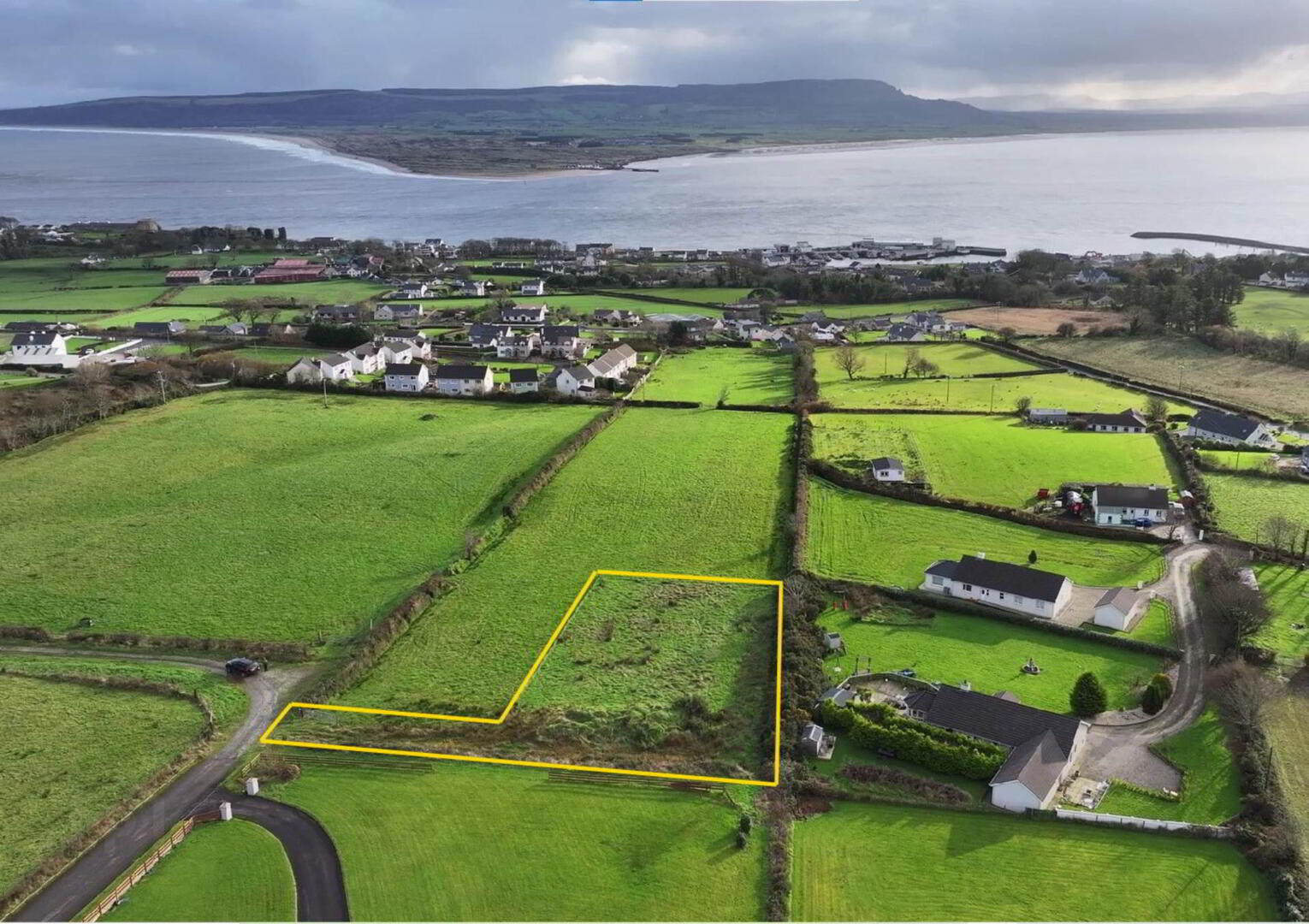 Ballymacarthur 1 of 17